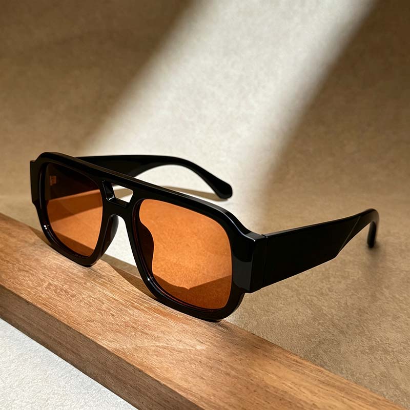 Stylish Aviator Sunglasses for Men and Women, Trendy Rectangle, Fashionable Design🕶️