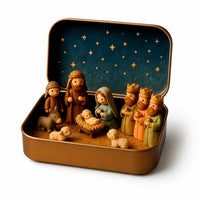 1 set of Nativity figurines